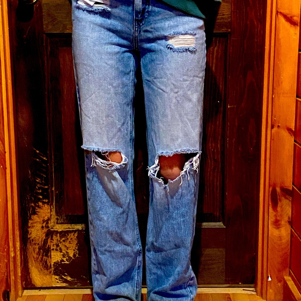 PacSun. 90s boyfriend. Size 24. High rise.